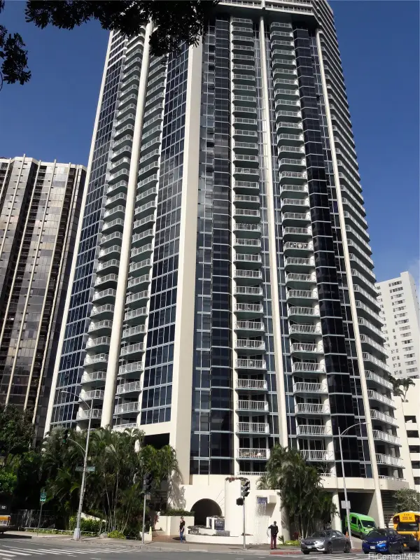 1212 Nuuanu Avenue #910, Honolulu, HI 96817