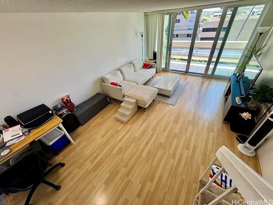 500 University Avenue #537, Honolulu, HI 96826 - #3
