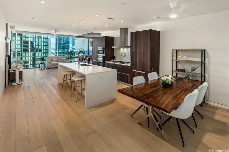 1118 Ala Moana Boulevard #2203, Honolulu, HI 96814 - #3