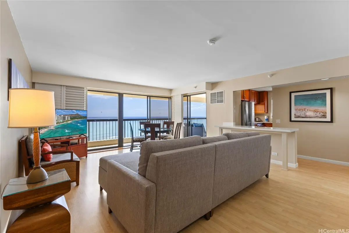 2470 Kalakaua Avenue #2004, Honolulu, HI 96815 - #1