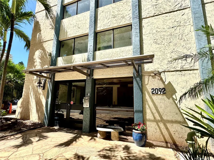 2092 Kuhio Avenue #1105, Honolulu, HI 96815 - #2