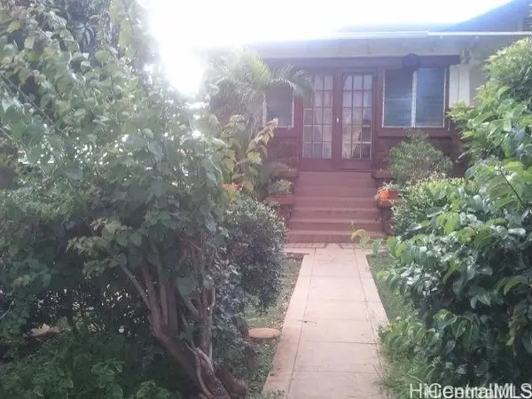 718 10th Avenue, Honolulu, HI 96816