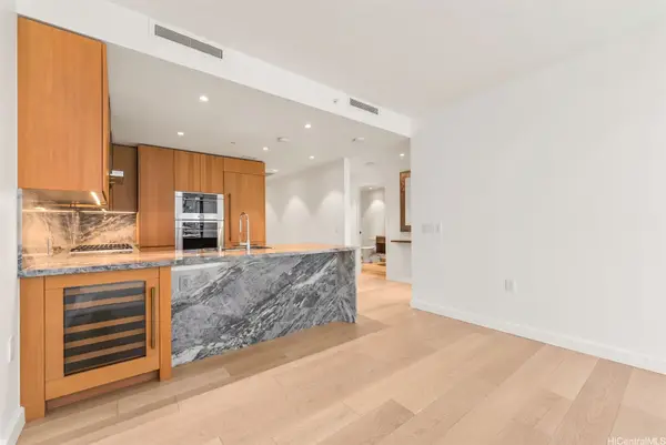 1100 Ala Moana Boulevard #906, Honolulu, HI 96814
