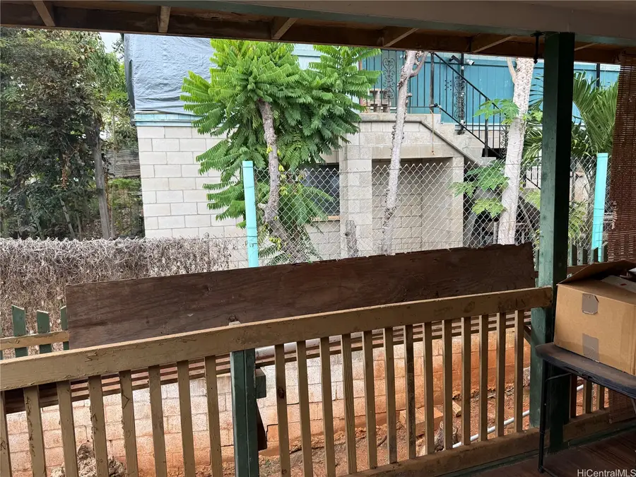 1358 Wanaka Street, Honolulu, HI 96818 - #3
