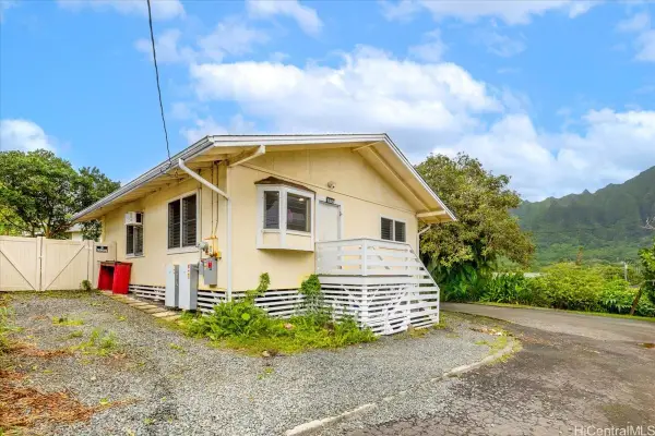 45-694 Halekou Road, Kaneohe, HI 96744