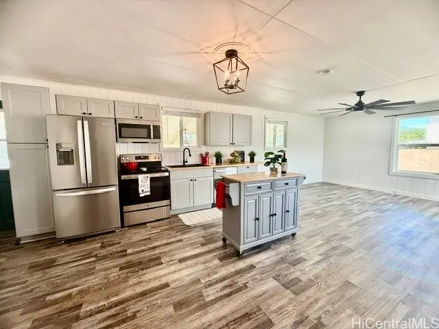 650 Oneawa Street #A, Kailua, HI 96734 - #3