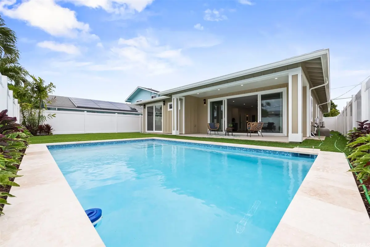 240 Kalama Street, Kailua, HI 96734 - #1