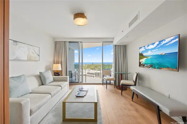 2139 Kuhio Avenue #1107, Honolulu, HI 96815