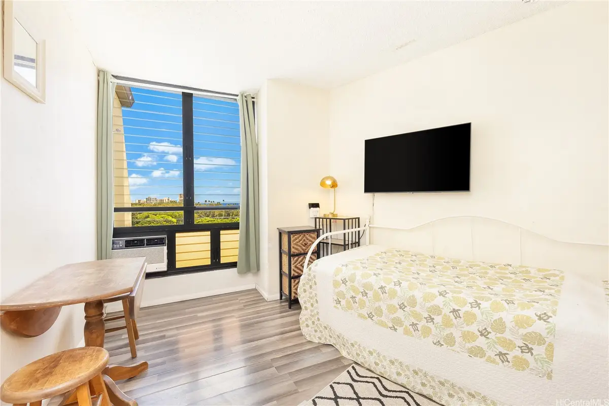 134 Kapahulu Avenue #907, Honolulu, HI 96815 - #1