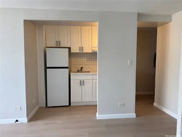 2525 Date Street #1303, Honolulu, HI 96826