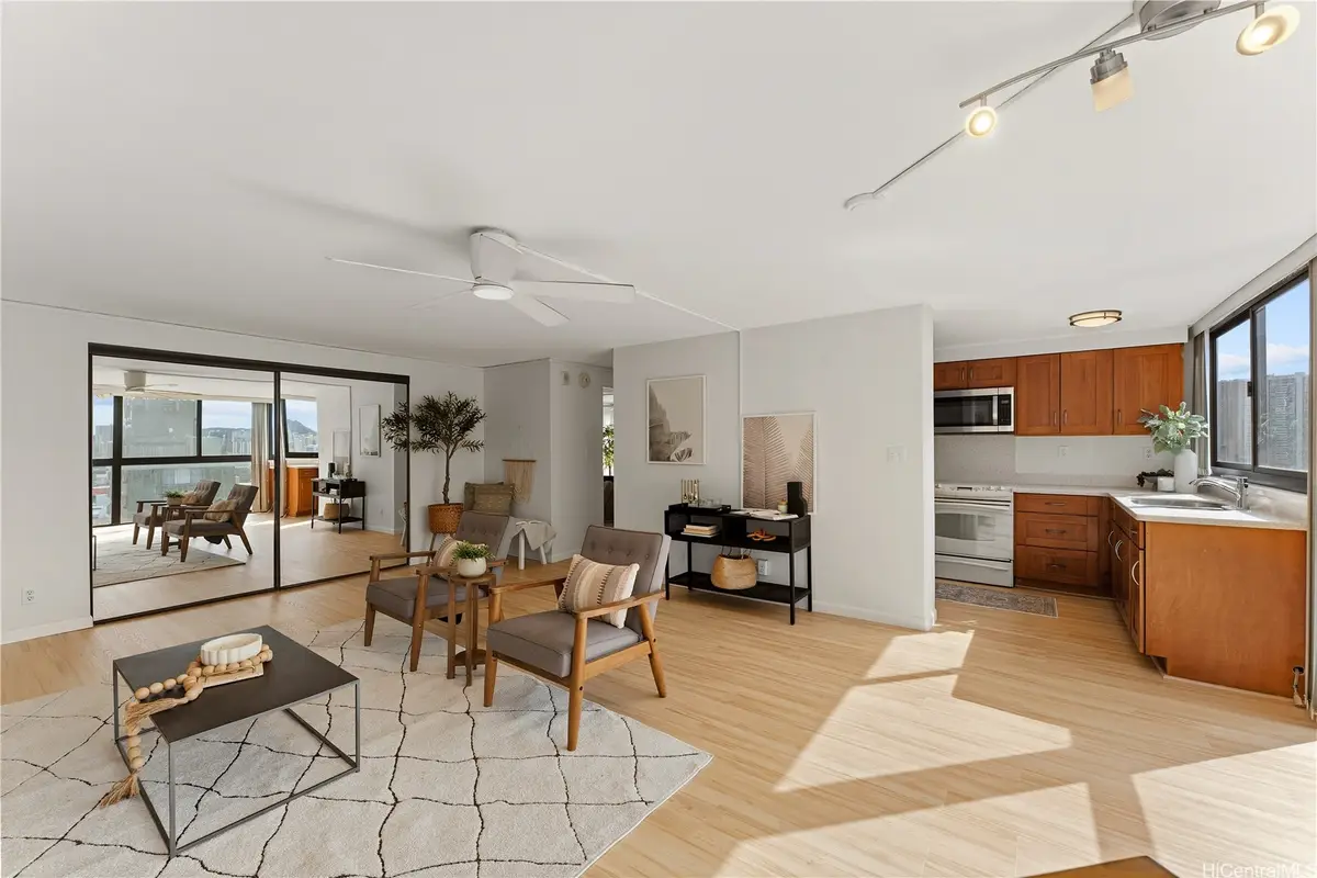 2724 Kahoaloha Lane #1507, Honolulu, HI 96826 - #1