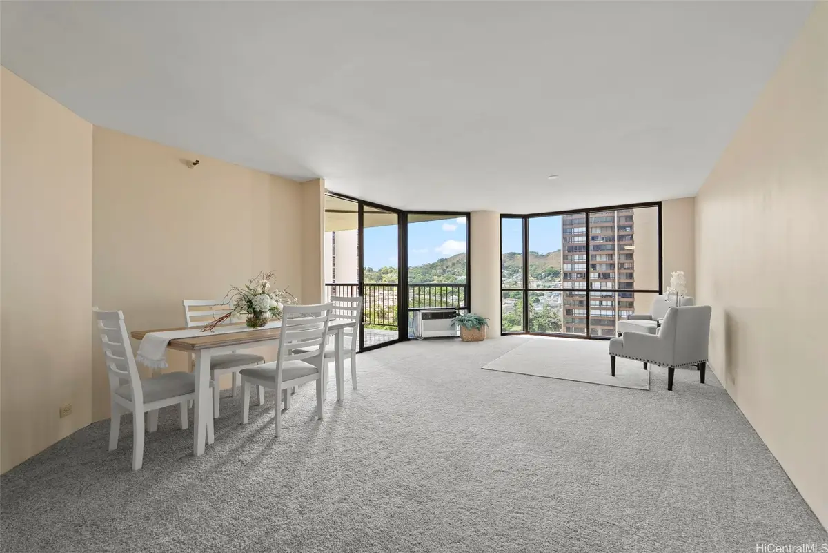 2101 Nuuanu Avenue #I801, Honolulu, HI 96817 - #1