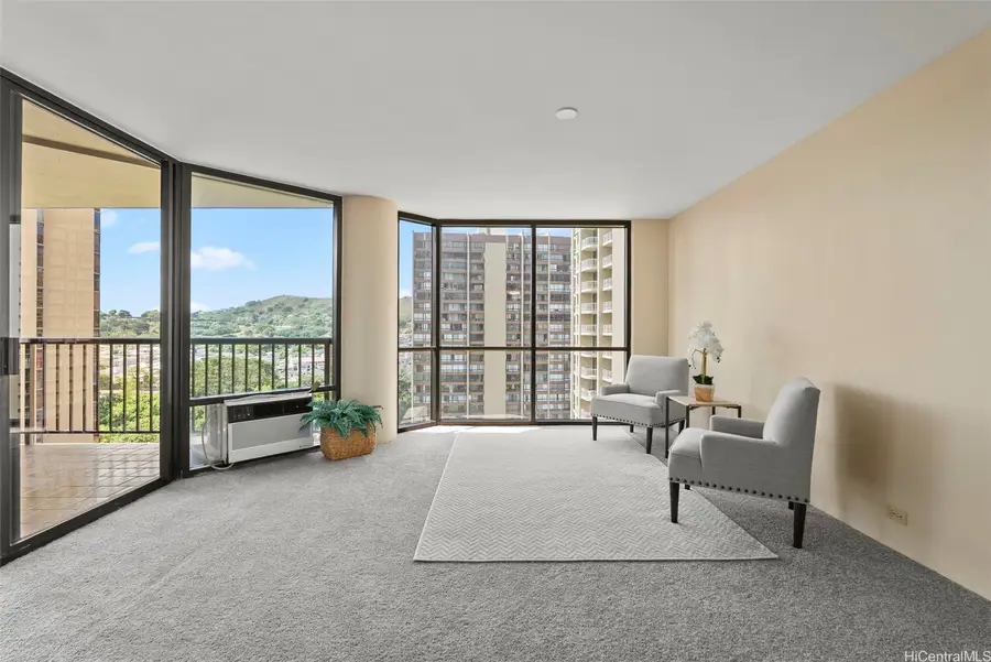 2101 Nuuanu Avenue #I801, Honolulu, HI 96817 - #2