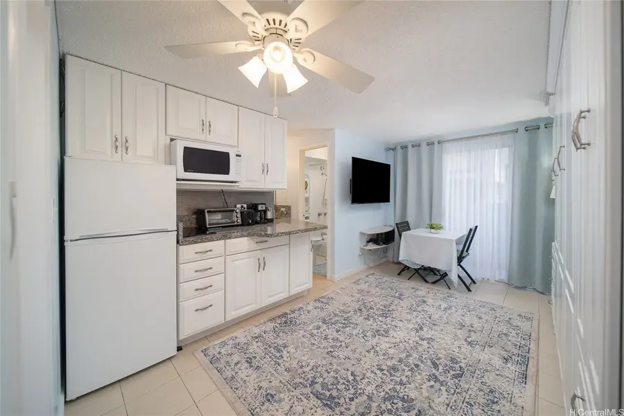 2463 Kuhio Avenue #504, Honolulu, HI 96815 - #3
