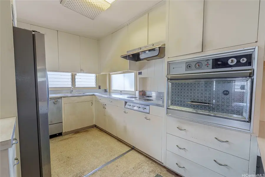 4117 Kaimanahila Street, Honolulu, HI 96816 - #3