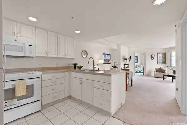 1314 Kalakaua Avenue #1211, Honolulu, HI 96826