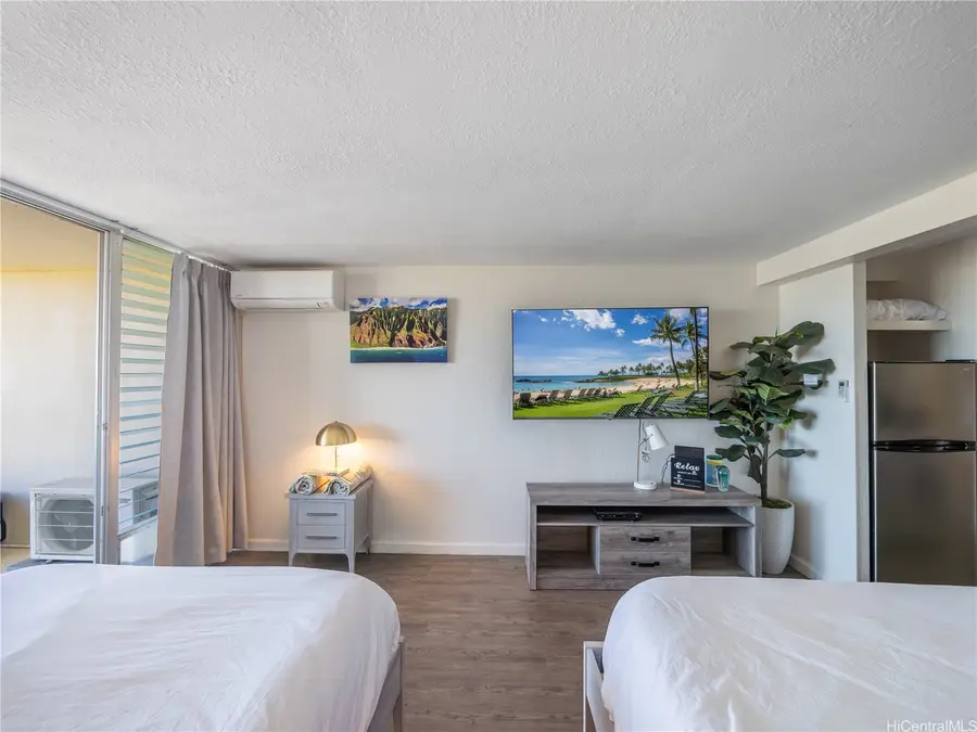 445 Seaside Avenue #3703, Honolulu, HI 96815 - #3
