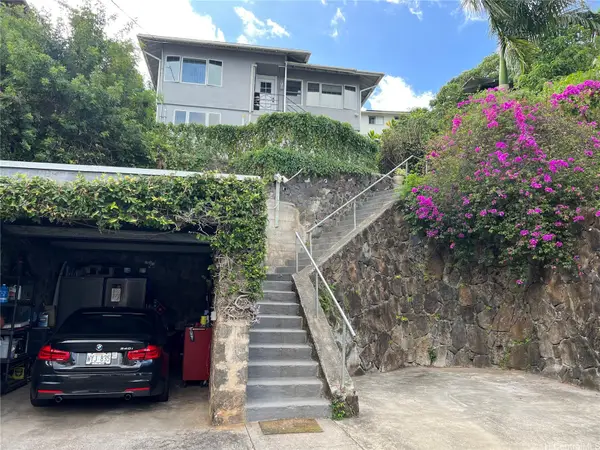 2158 Makanani Drive, Honolulu, HI 96817