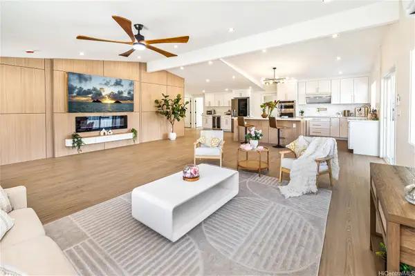 7211 Aipo Place, Honolulu, HI 96825