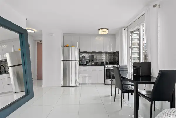 445 Kaiolu Street #704, Honolulu, HI 96815