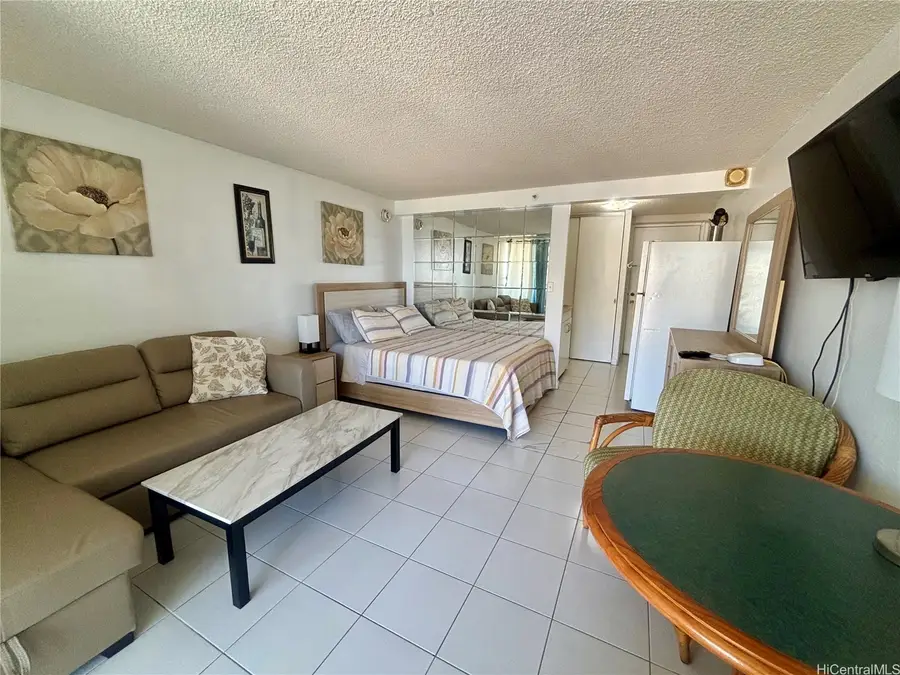 445 Seaside Avenue #1815, Honolulu, HI 96815 - #2