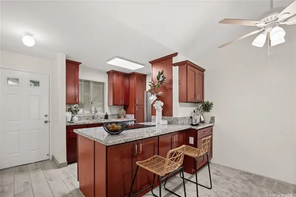 95-536 Wikao Street #D304, Mililani, HI 96789