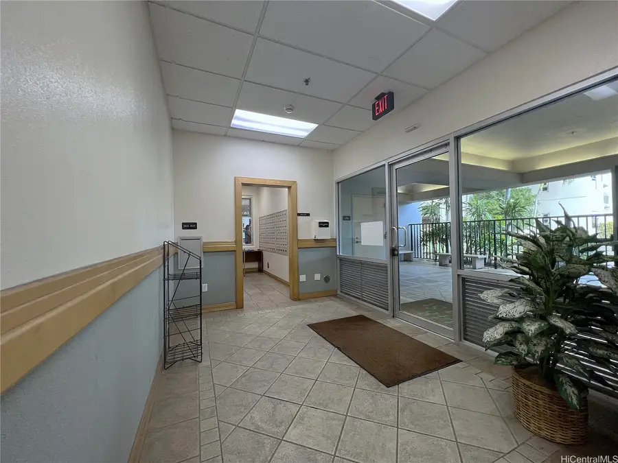 1448 Young Street #804, Honolulu, HI 96814 - #3