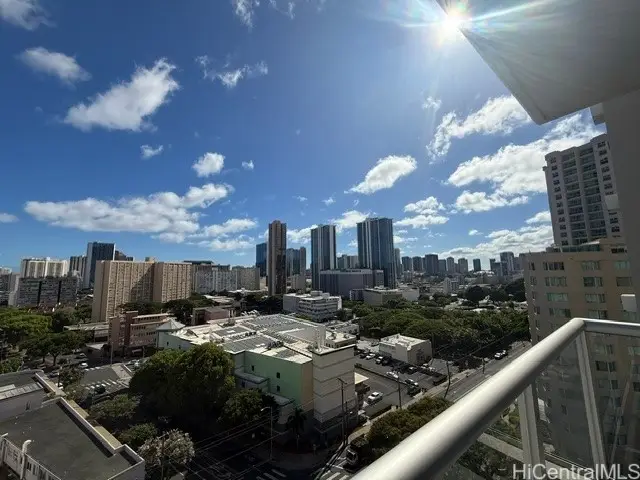 1315 Kalakaua Avenue #1504, Honolulu, HI 96826 - #3
