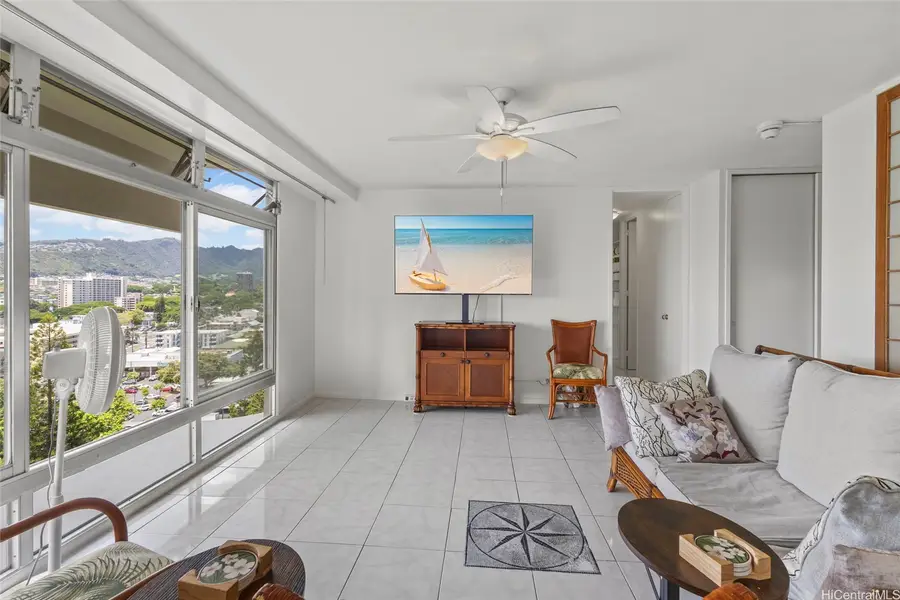 1519 Nuuanu Avenue #1440, Honolulu, HI 96817 - #3