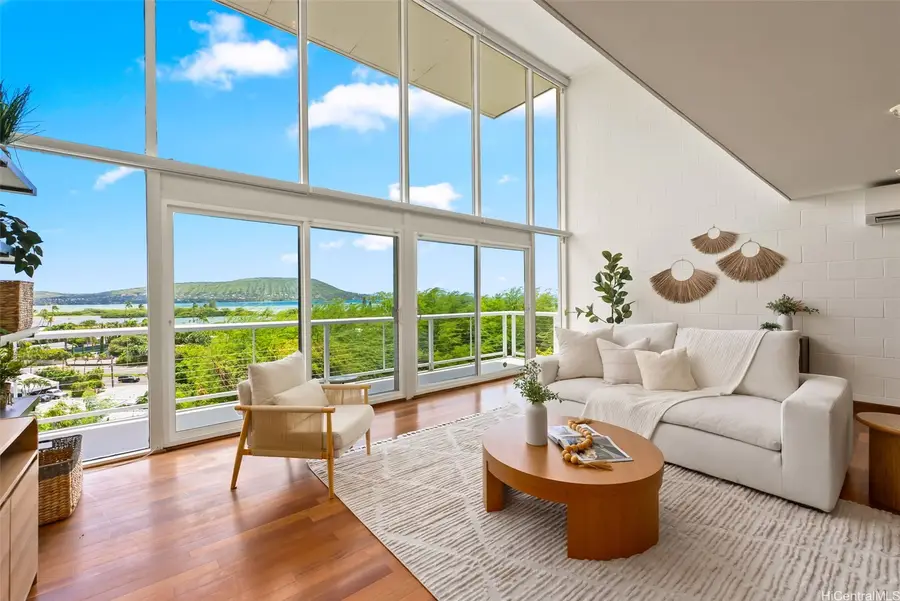 5864-F Kalanianaole Highway, Honolulu, HI 96821 - #2