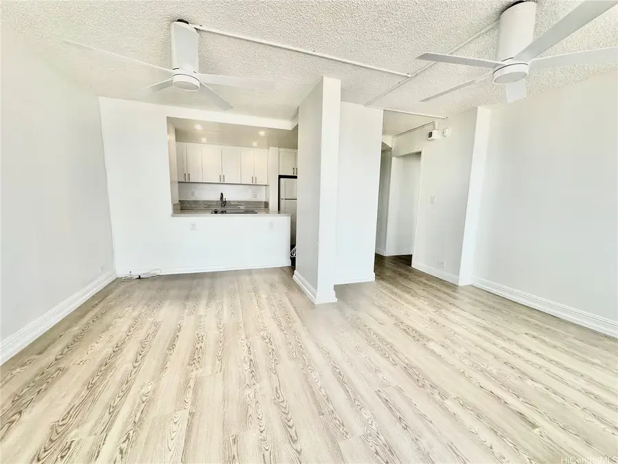 1535 Pensacola Street #802, Honolulu, HI 96822 - #3