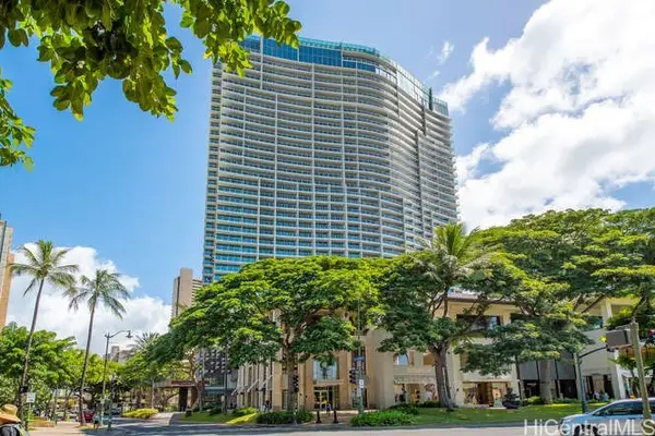 2139 Kuhio Avenue #D1805, Honolulu, HI 96815