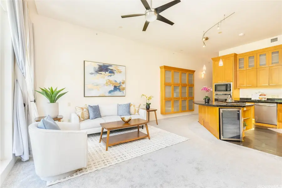 427 Launiu Street #405, Honolulu, HI 96815 - #2
