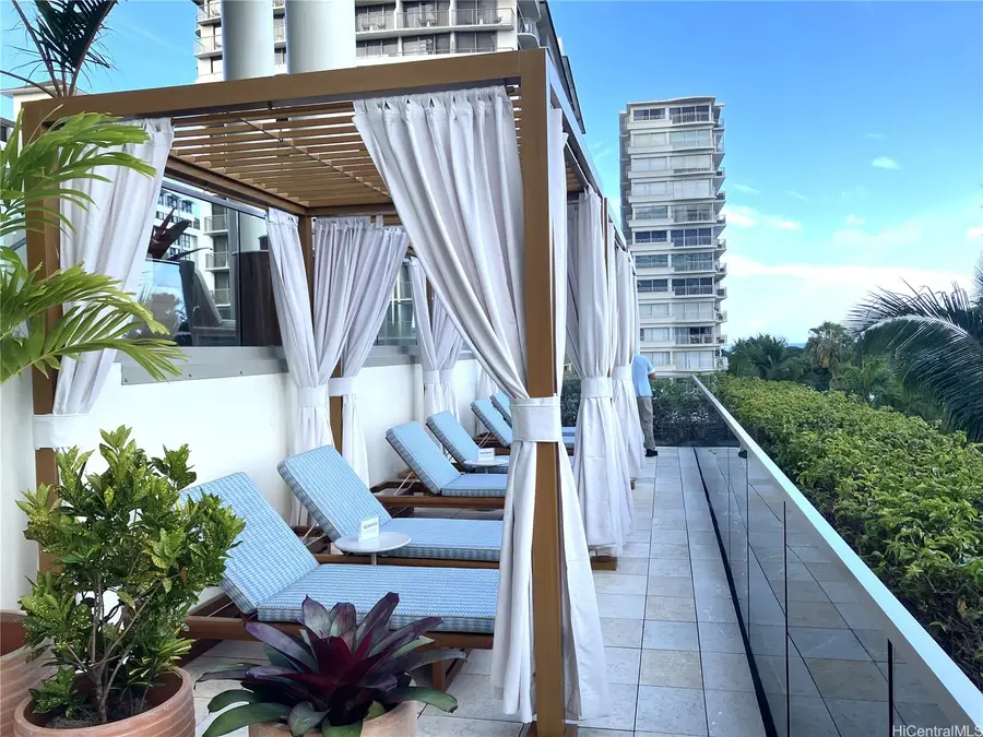 223 Saratoga Road #1311, Honolulu, HI 96815 - #2