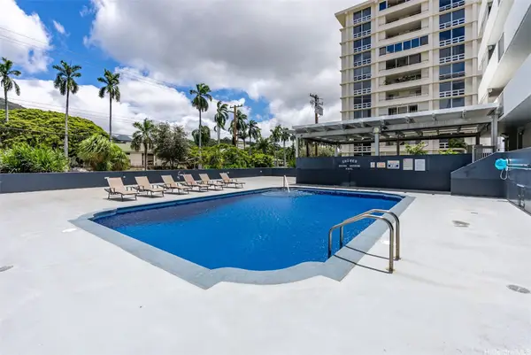 1615 Wilder Avenue #801, Honolulu, HI 96822