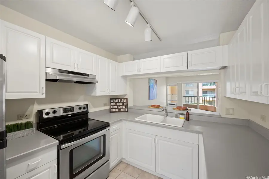 1080 Ala Napunani Street #216, Honolulu, HI 96818 - #3