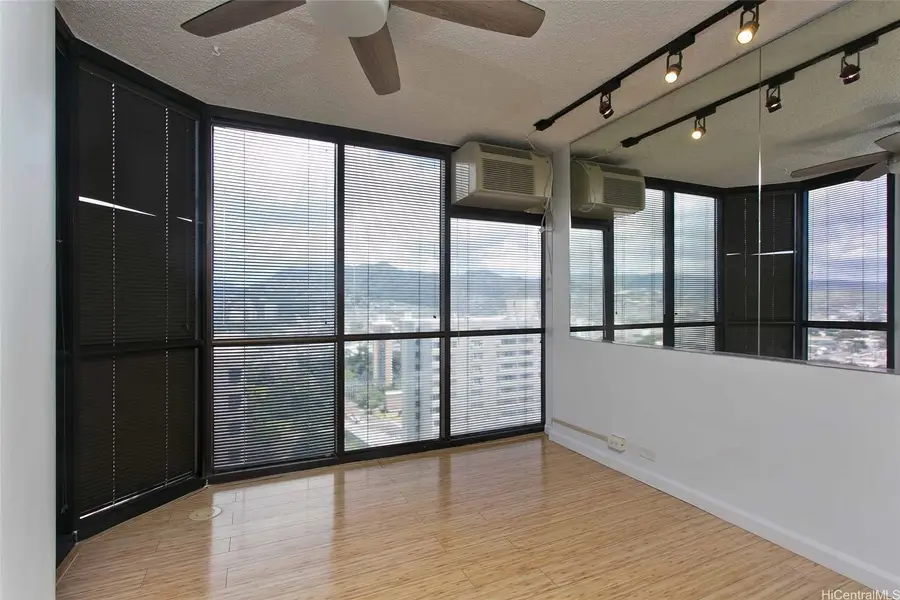 60 N Beretania Street #3405, Honolulu, HI 96817 - #3