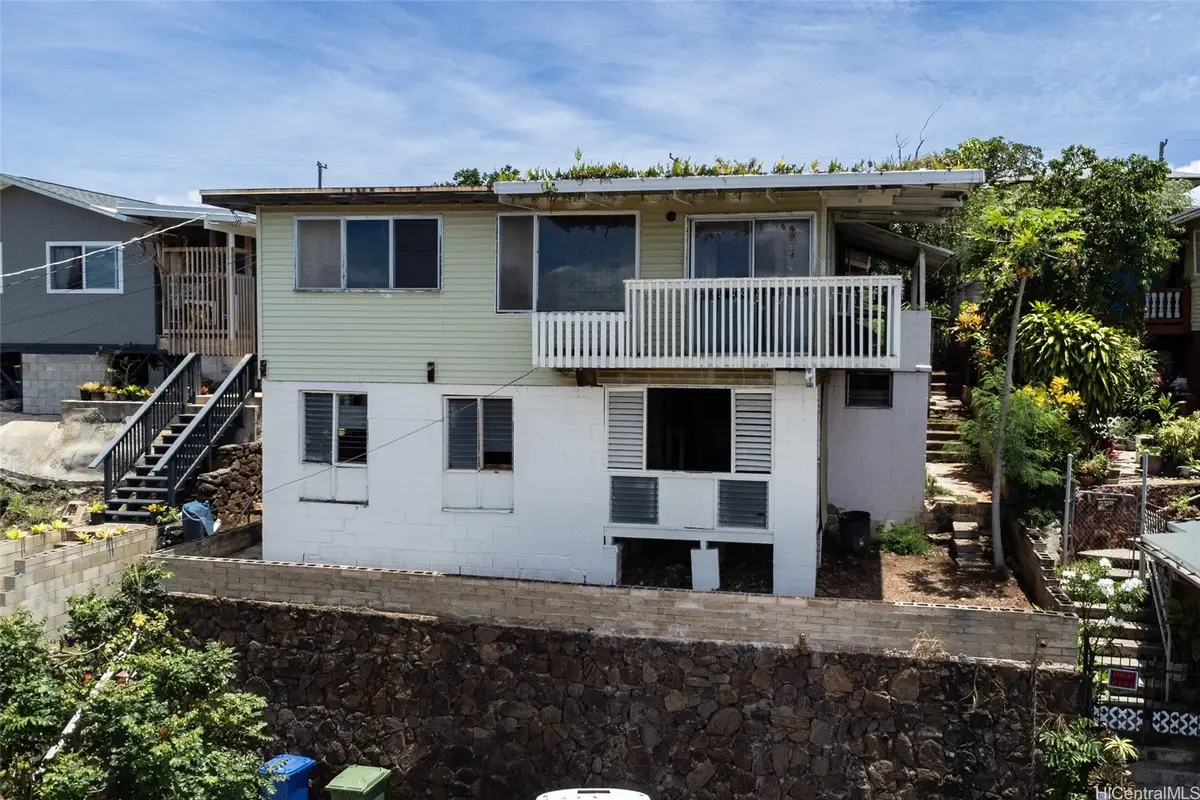 1347 Wanaka Street, Honolulu, HI 96818 - #1