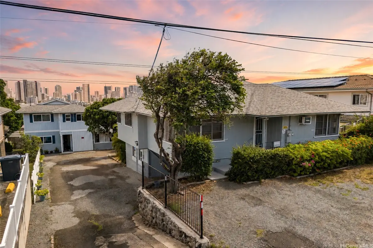 2243 Sea View Avenue, Honolulu, HI 96822 - #1