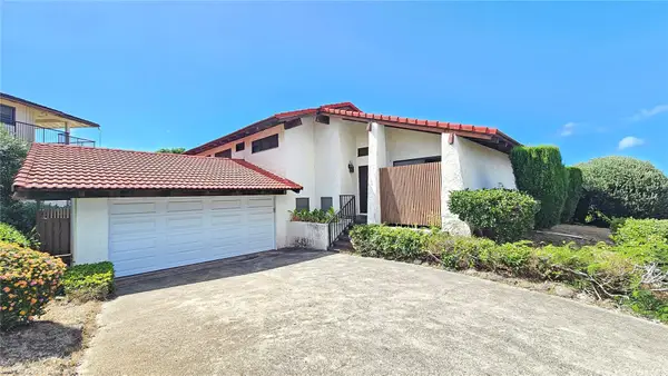 1621 Kuhilani Street, Honolulu, HI 96821