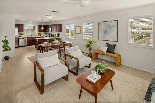 94-470 Paiwa Street #35, Waipahu, HI 96797