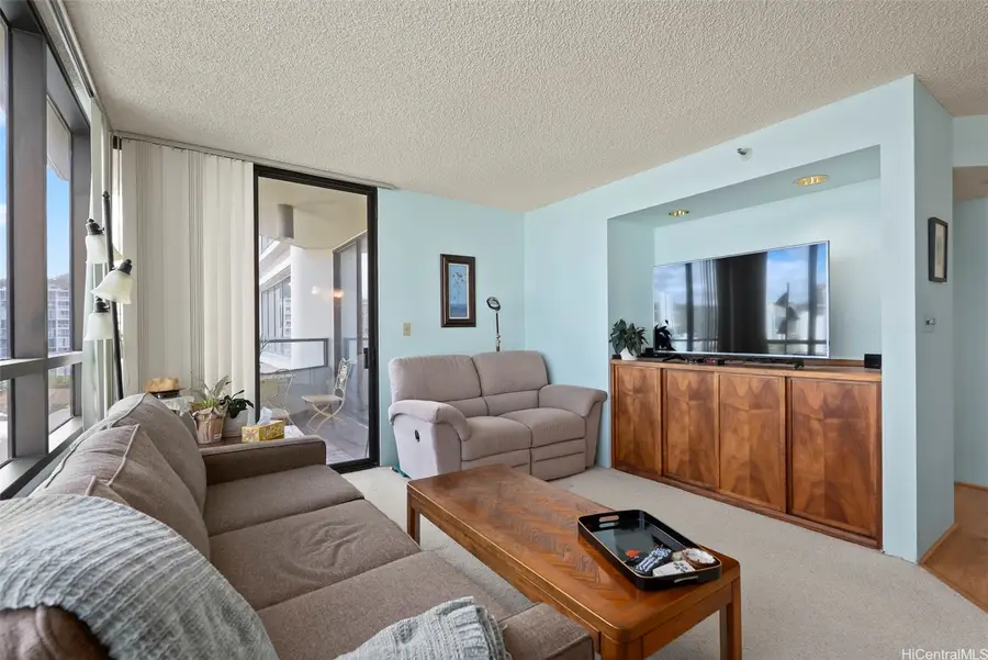 1525 Wilder Avenue #801, Honolulu, HI 96822 - #2