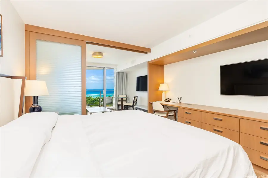 2139 Kuhio Avenue #D2207, Honolulu, HI 96815 - #2