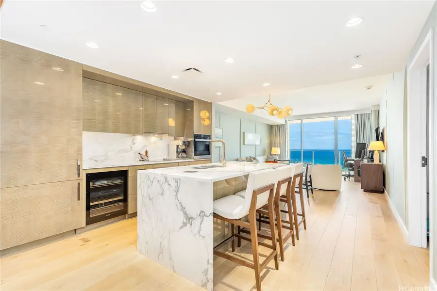 2139 Kuhio Avenue #D3502, Honolulu, HI 96815 - #2