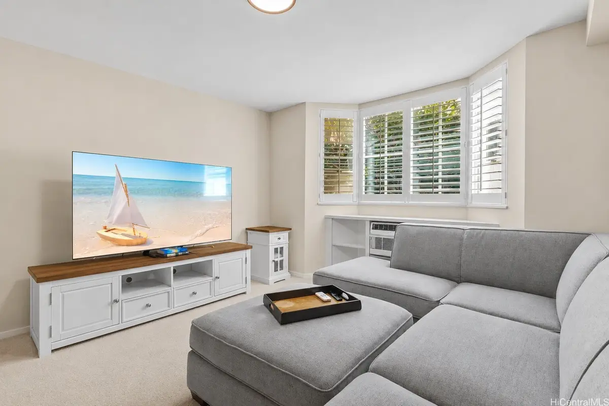 1800 Kaioo Drive #C303, Honolulu, HI 96815 - #1