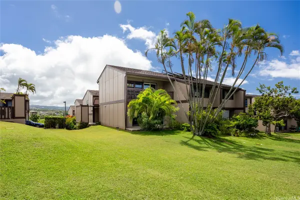 981427 Kaahumanu Street #247, Aiea, HI 96701