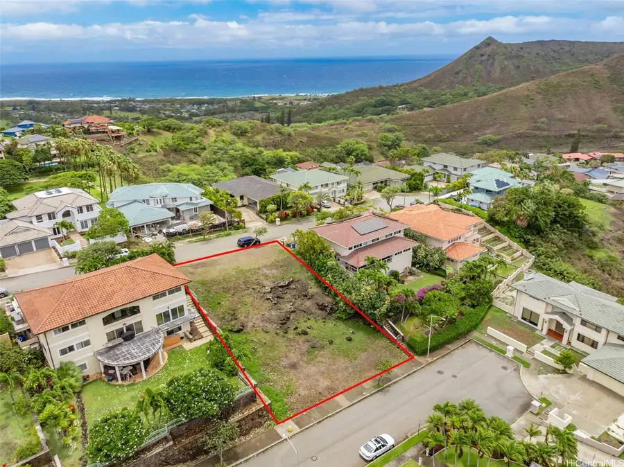 1022 Hanohano Way, Honolulu, HI 96825 - #2