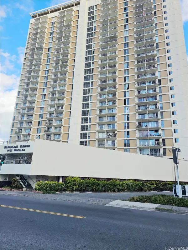 1655 Makaloa Street #2203, Honolulu, HI 96814