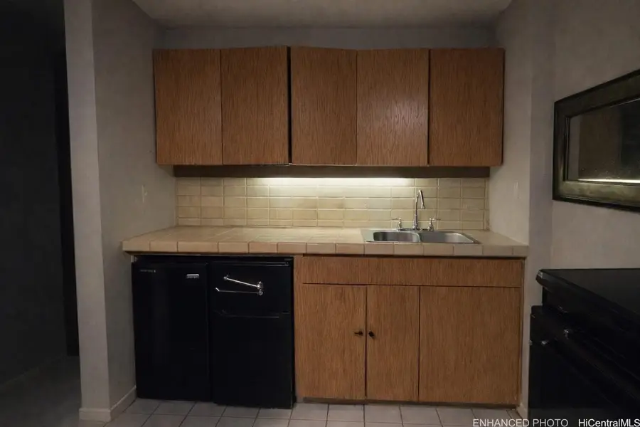 1088 Bishop Street #1404, Honolulu, HI 96813 - #3