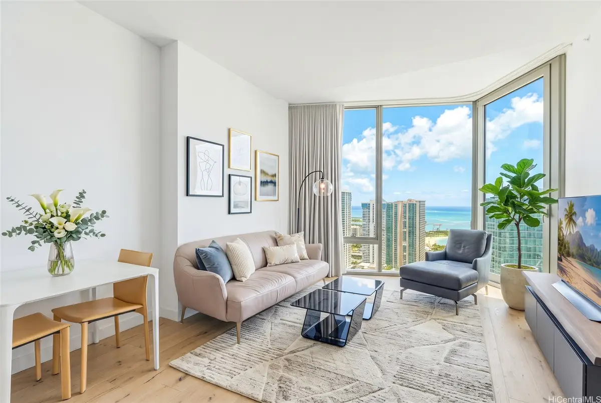 1001 Queen Street #PH 4004, Honolulu, HI 96814 - #1